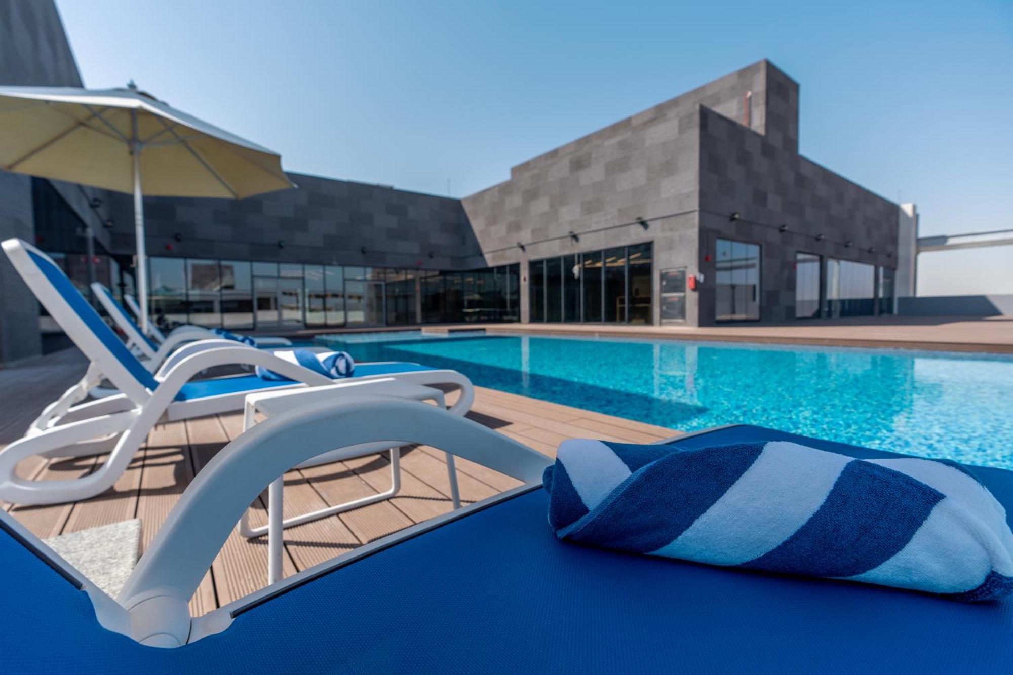 West Walk Retaj Hotel Al Rayyan Esterno foto
