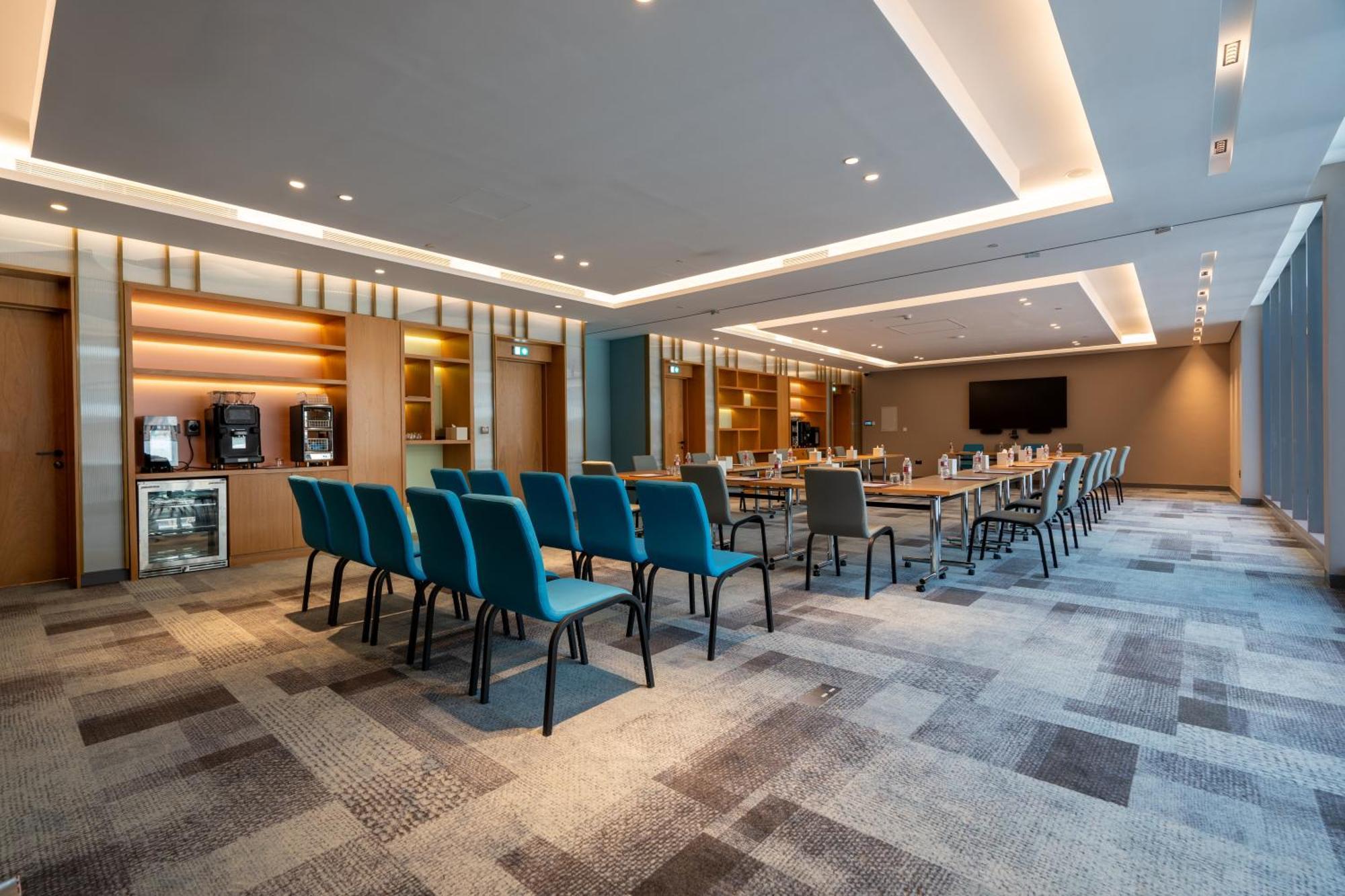 West Walk Retaj Hotel Al Rayyan Esterno foto