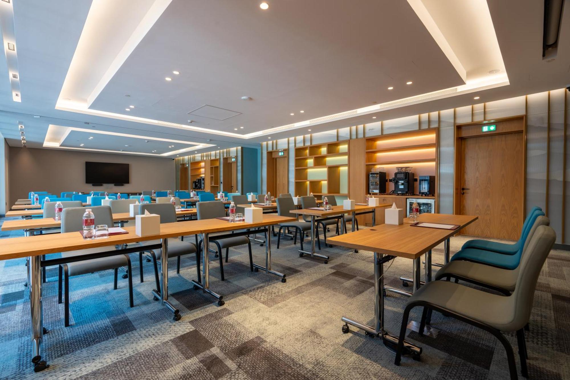 West Walk Retaj Hotel Al Rayyan Esterno foto