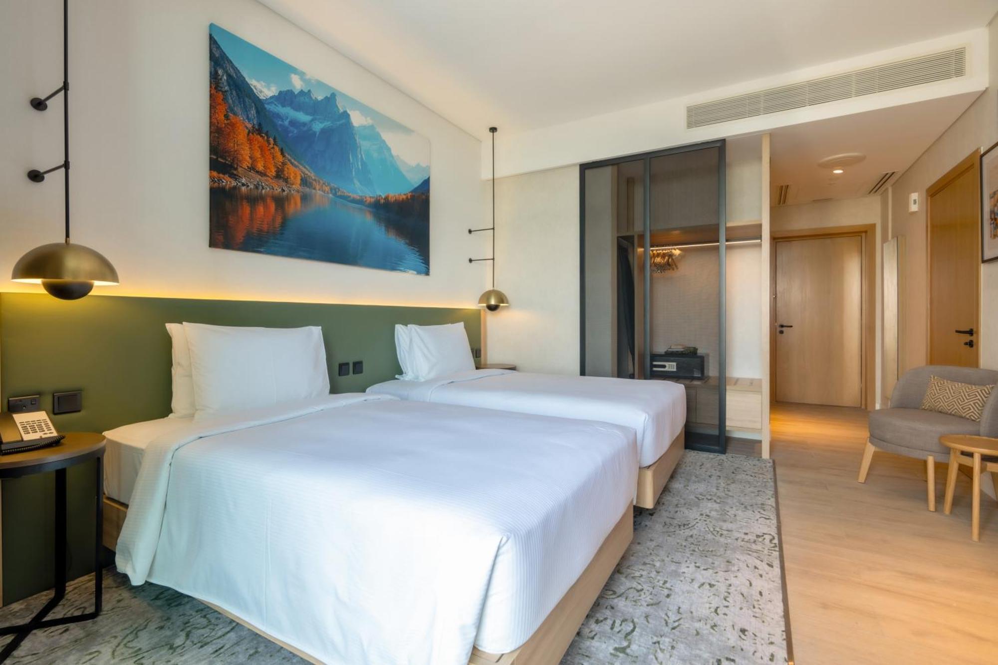 West Walk Retaj Hotel Al Rayyan Esterno foto